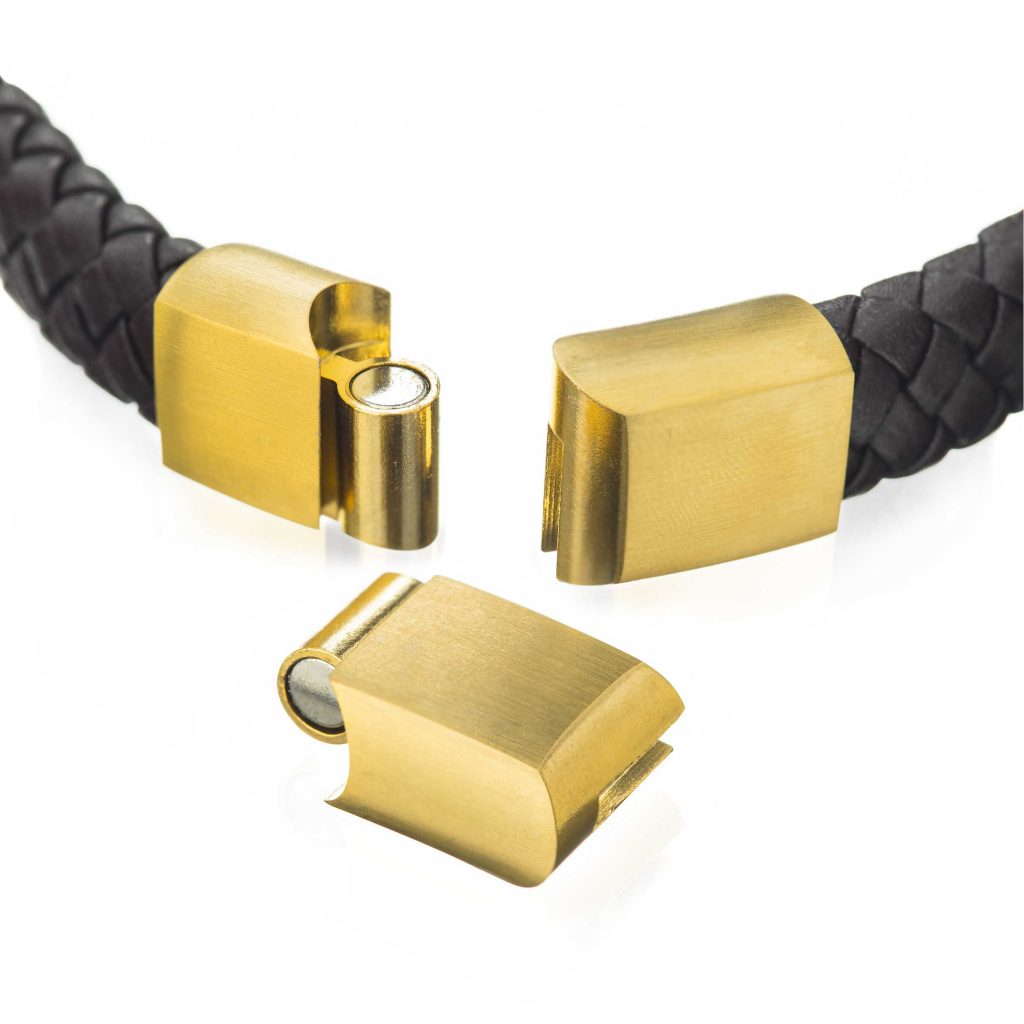 boucle-de-bracelet-magnétique-en-acier-inoxydable-plaqué-or-IP-mat-en-trois-parties-de-la-marque-suédoise-man-acc
